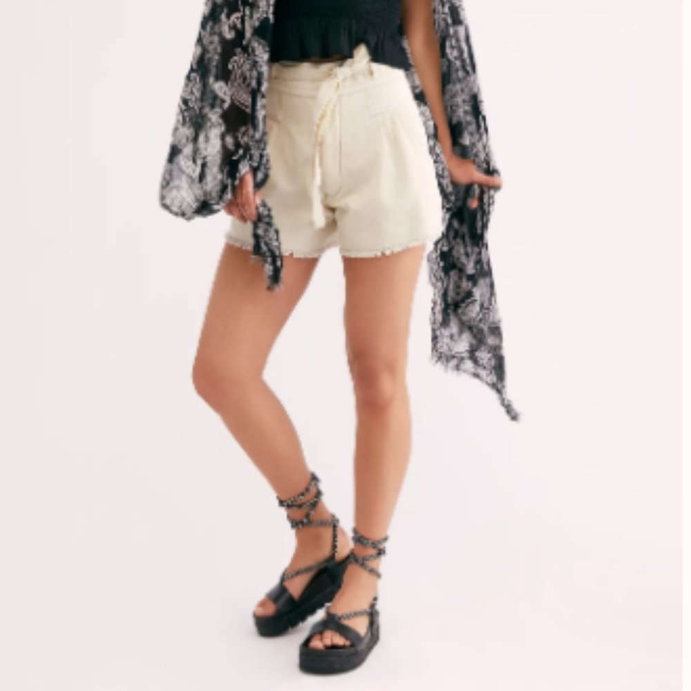 FREE PEOPLE One Penny Shorts Alabaster 10